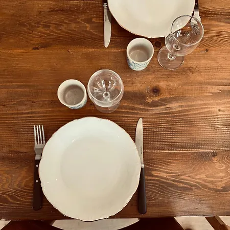 Le Nid De فيلة *