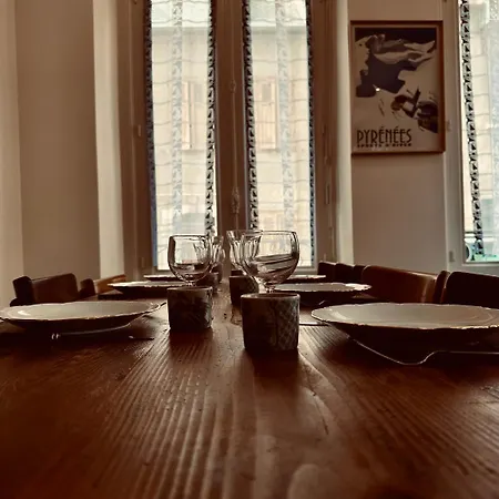 فيلة Le Nid De *